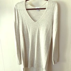 Old Navy Sweater Size Medium